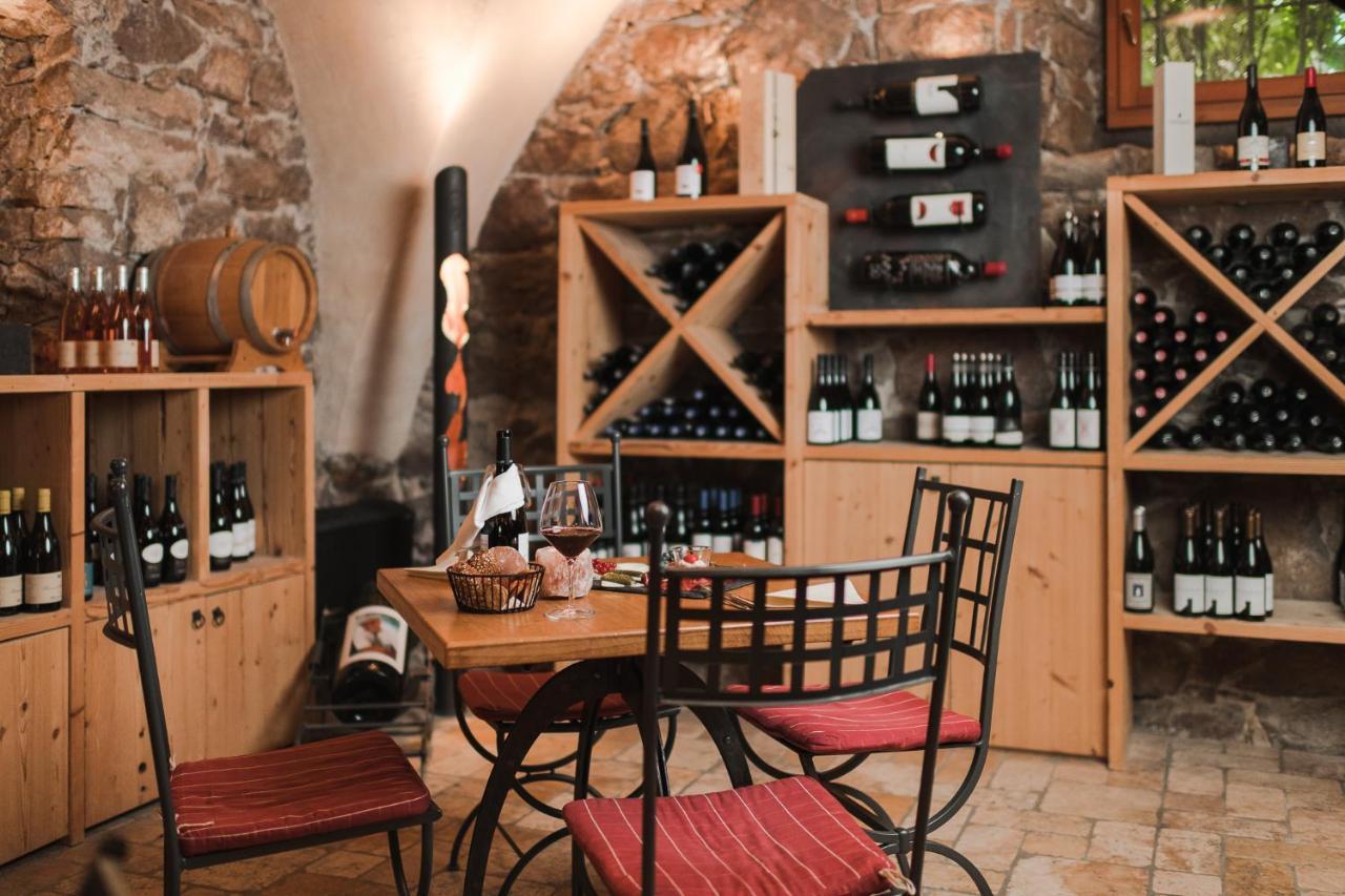 Hotel Mandelhof ***S Appiano Sulla Strada Del Vino Bagian luar foto